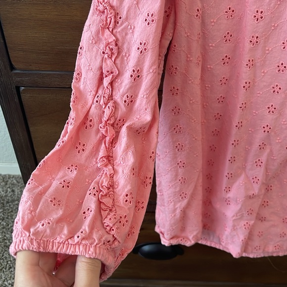 Women’s size small New York and Company Soho blouse in pink. - Picture 2 of 6